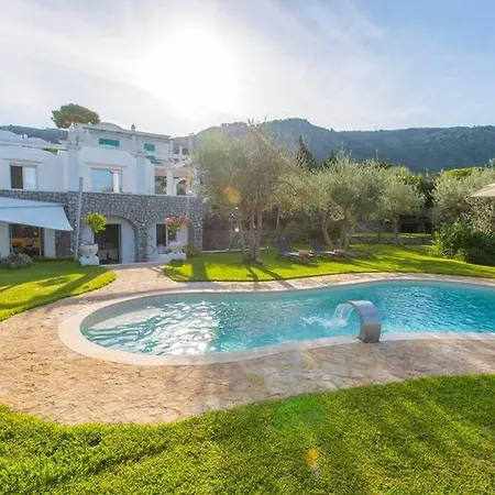 Luxury With Pool And Privacy *