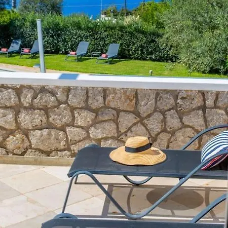 Luxury With Pool And Privacy