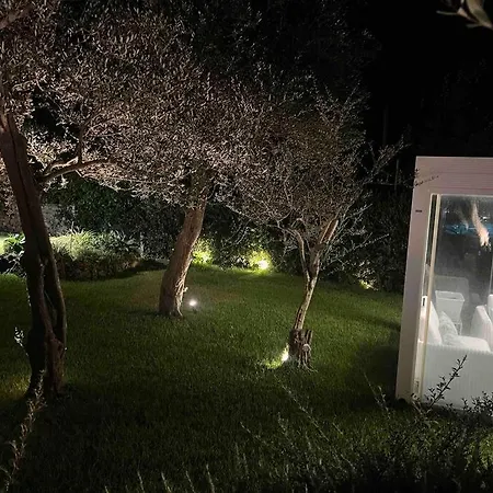 Luxury With Pool And Privacy * אנה קאפרי