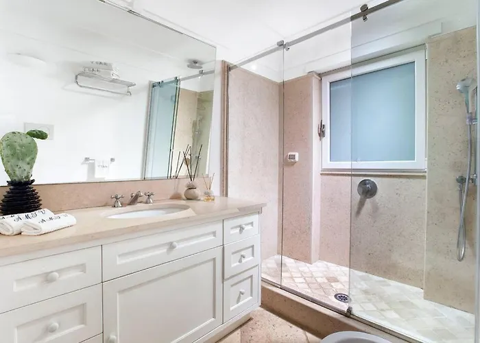 Вилла Luxury With Pool And Privacy *