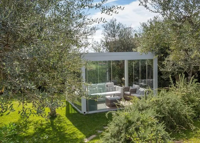 Luxury With Pool And Privacy Вилла *