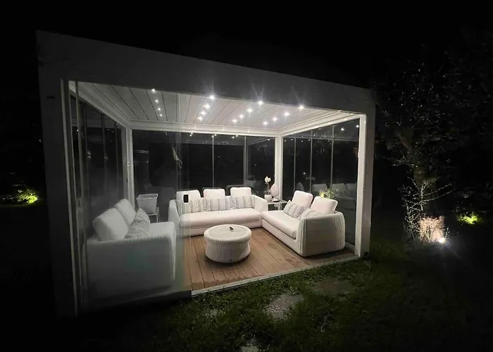 Вилла Luxury With Pool And Privacy *