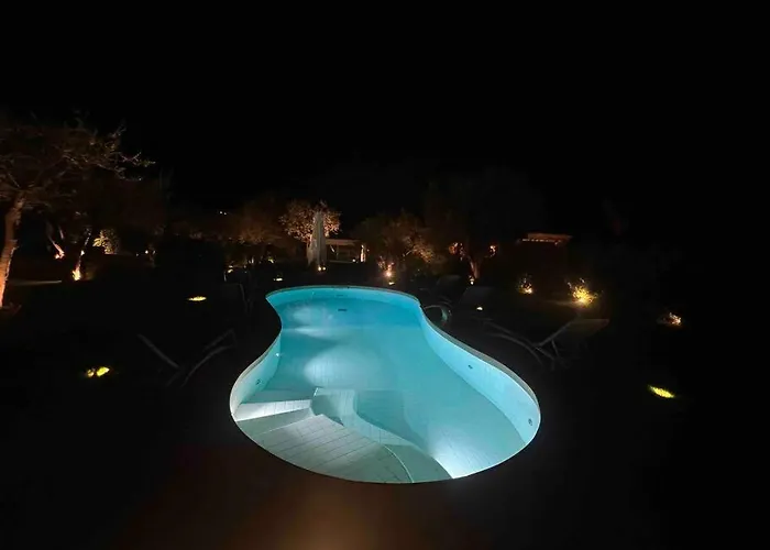 Вилла Luxury With Pool And Privacy *